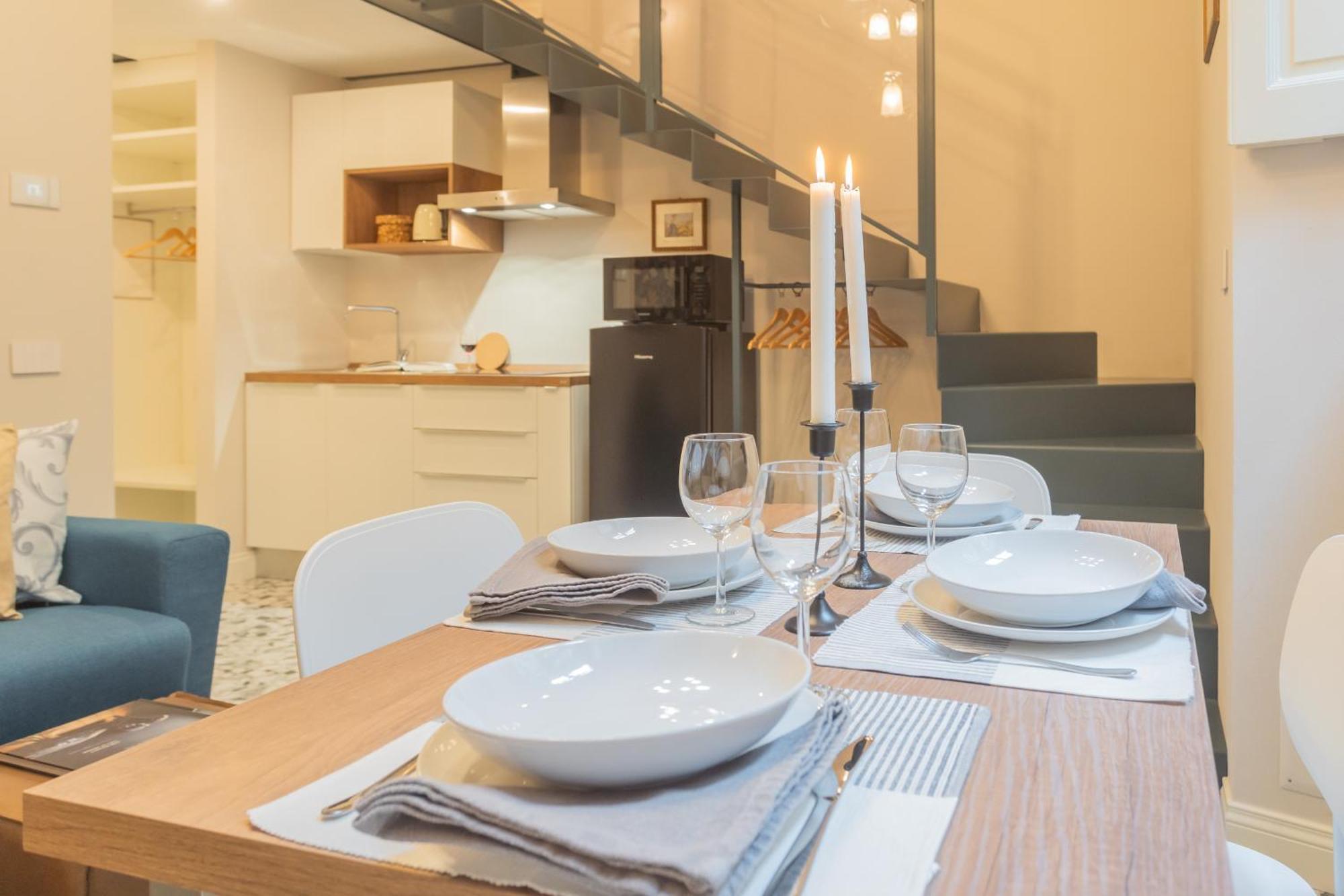 Cinque Giornate 70 Suites By Rent All Комо Екстер'єр фото