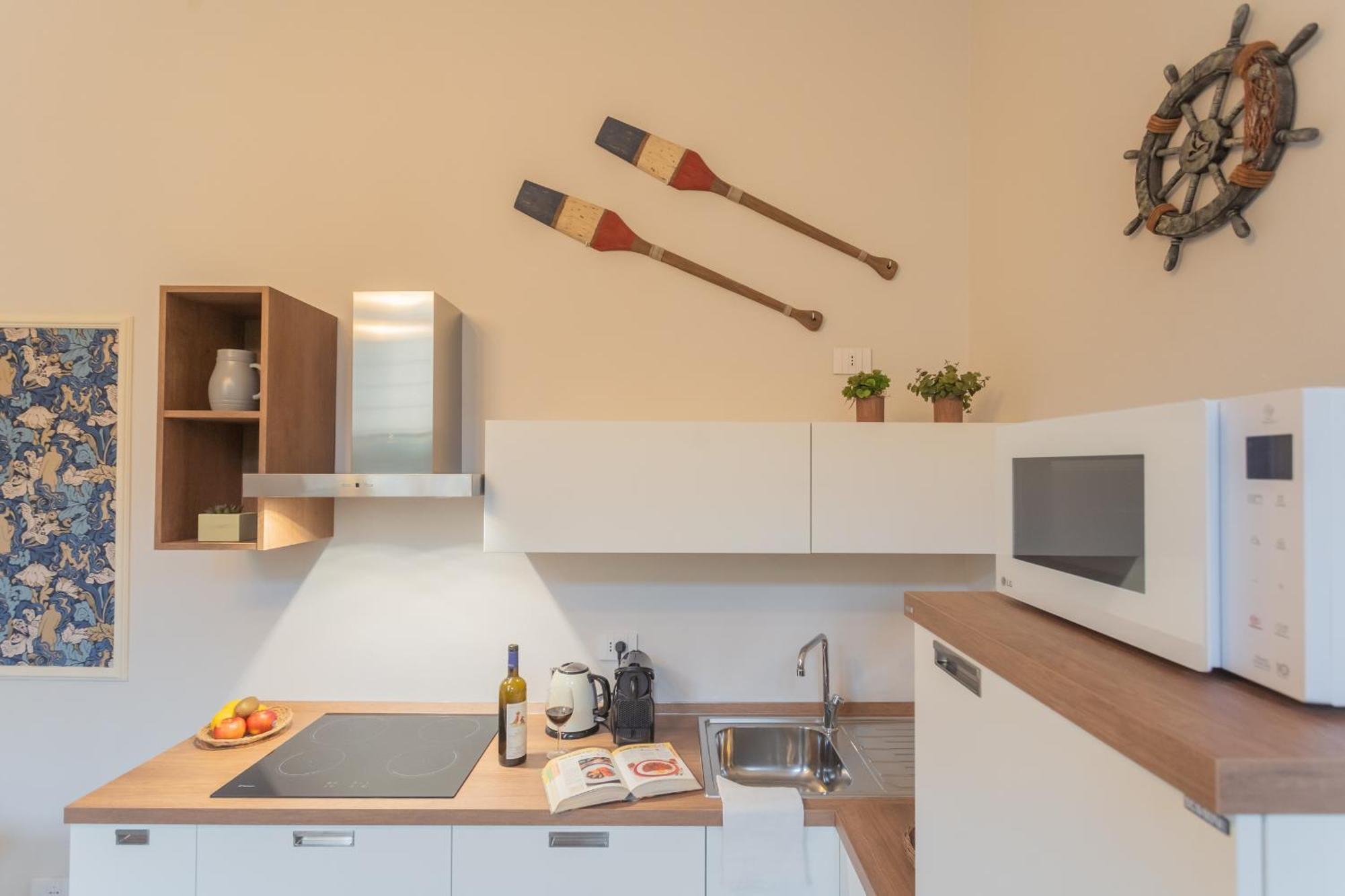 Cinque Giornate 70 Suites By Rent All Комо Екстер'єр фото