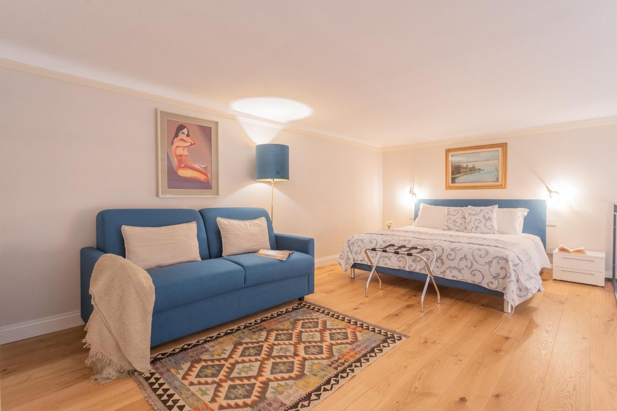 Cinque Giornate 70 Suites By Rent All Комо Екстер'єр фото