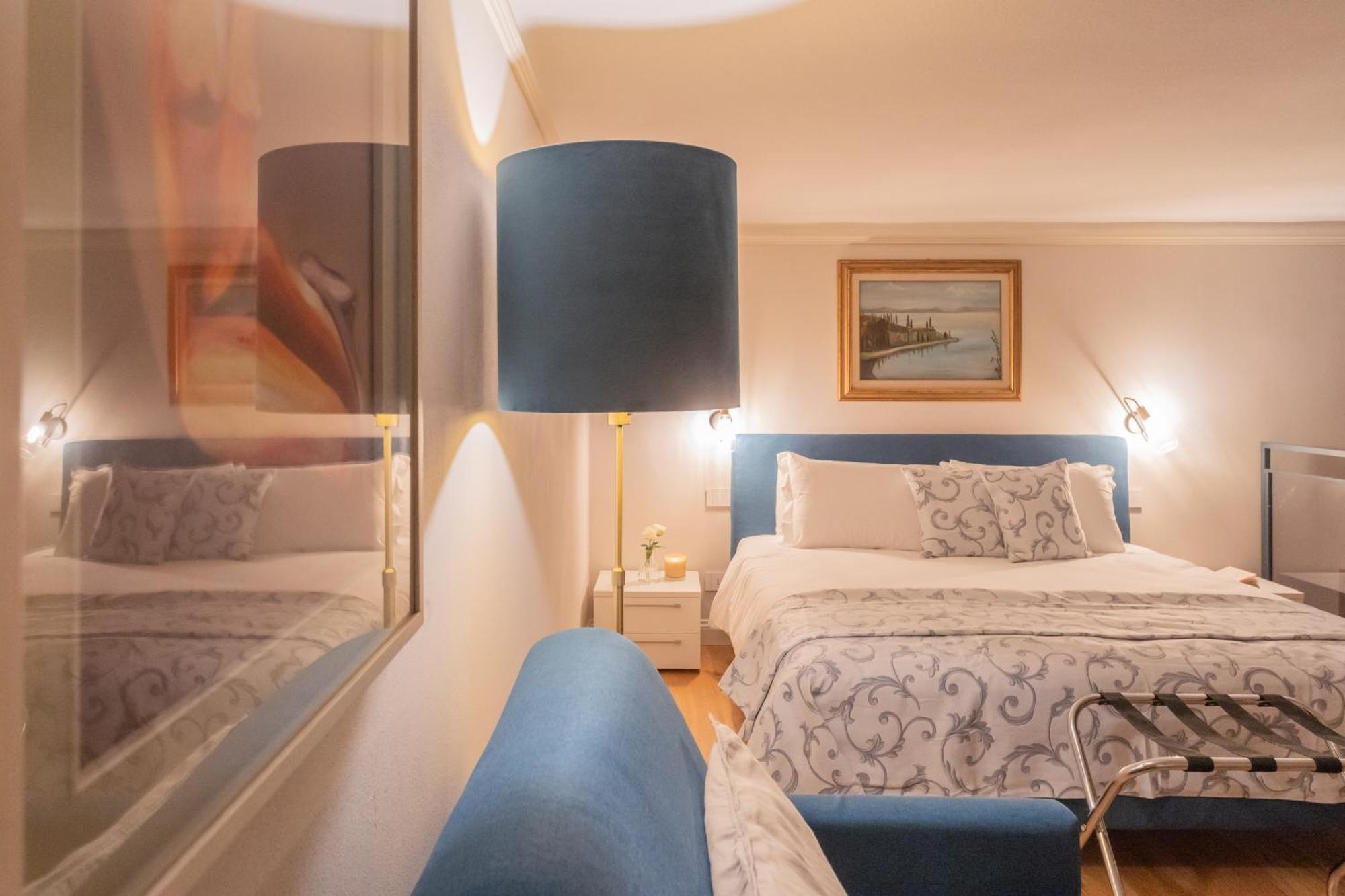 Cinque Giornate 70 Suites By Rent All Комо Екстер'єр фото
